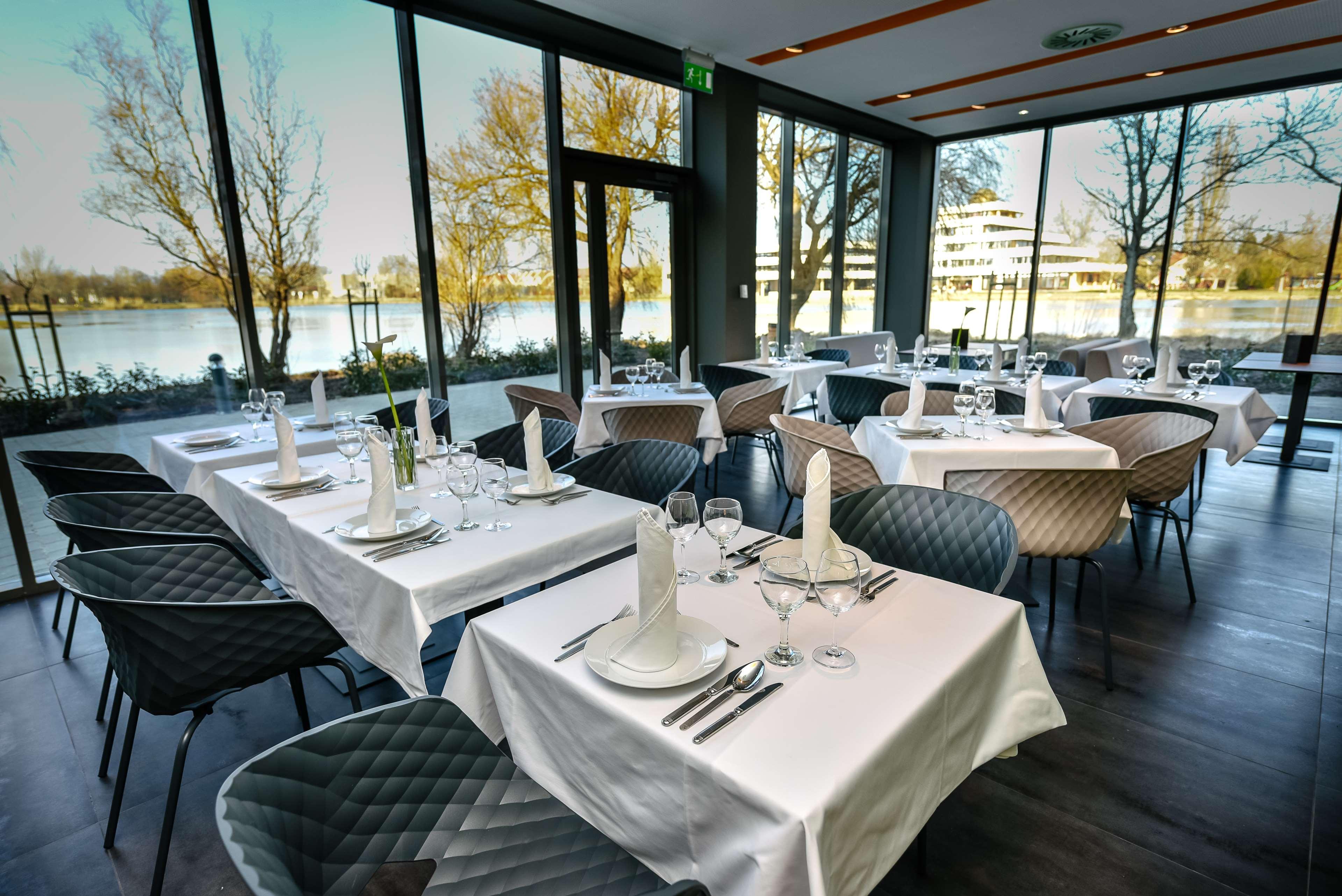 Best Western Plus Lakeside Hotel Alba Regalǎ Exterior foto